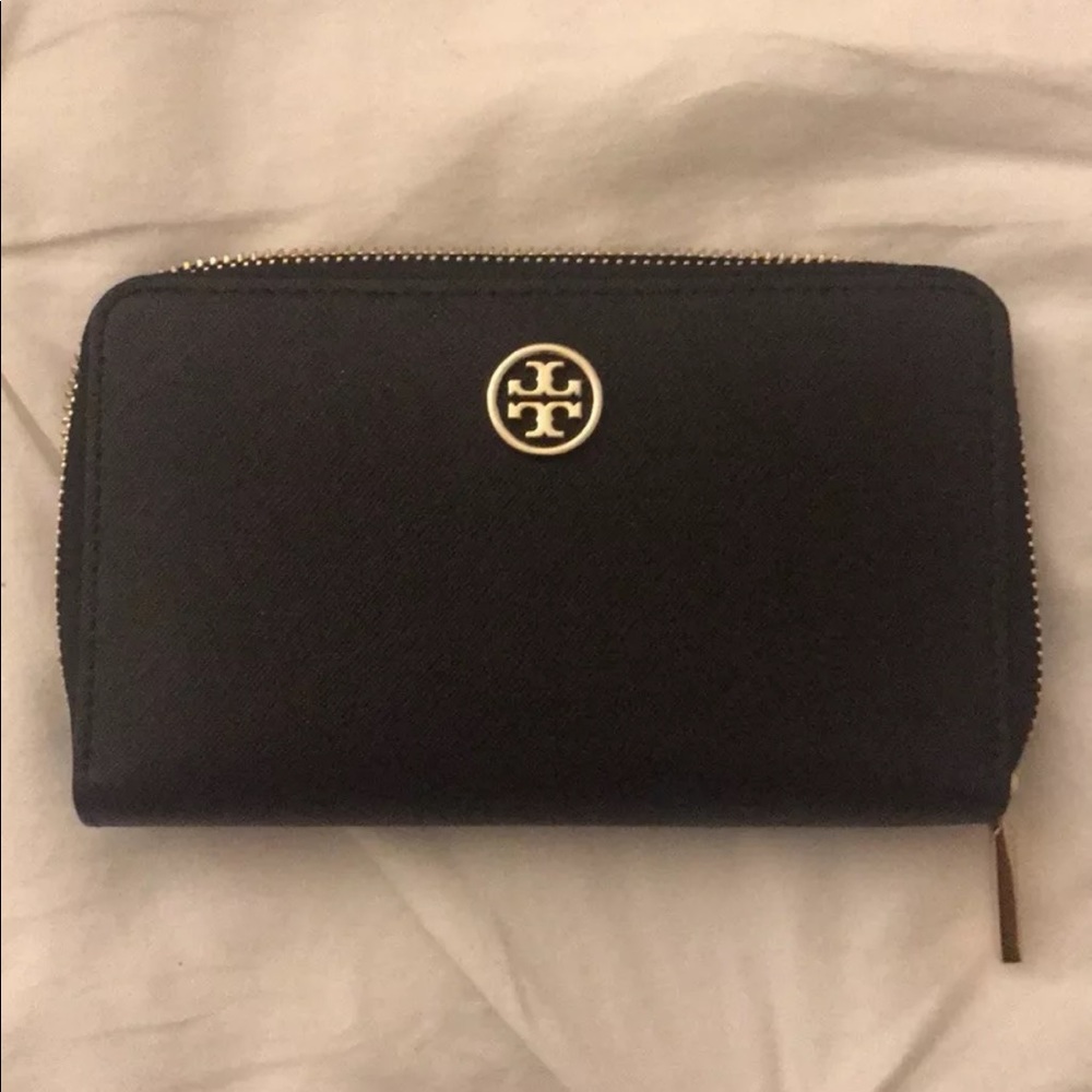 Tory Burch Mini Robinson Continental wallet